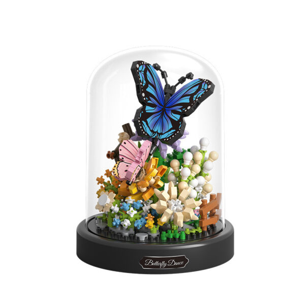 Assembling Micro-Particle Bee or Butterfly Building Blocks with Transparent Protection Cover - Image 2